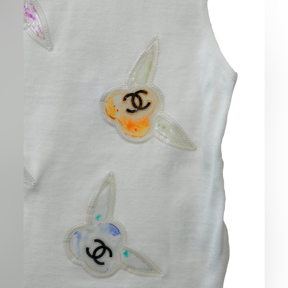 CHANEL Multicolor Camelia Flower Top  White Cotton Shirt 42 6 8 Small Medium EUC - Picture 8 of 16